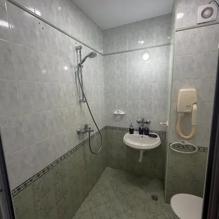 & Rehabilitation Center St George Готель Поморіє
